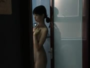 Chica china selfie bañándose